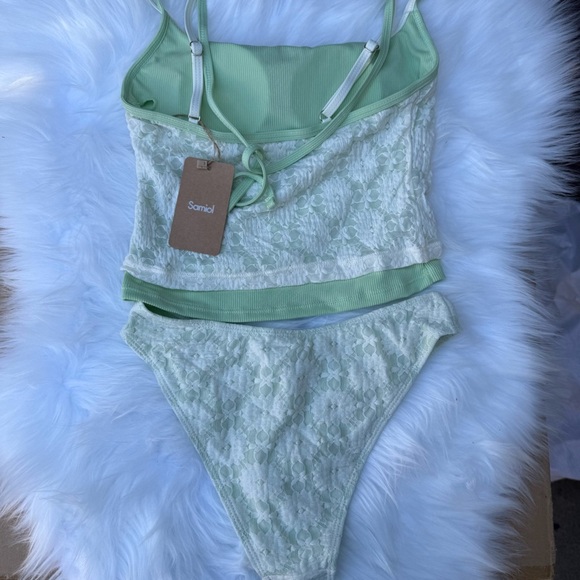Samiol Green Bikini Set with Delicate Lace and Adjustable Straps 0001 - Picture 2 of 3